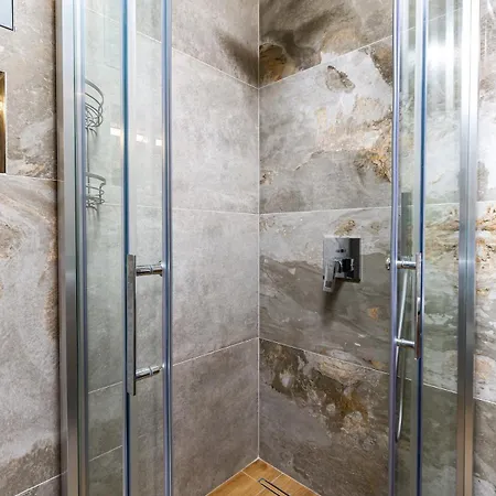 Center 'pemena' Free Private Parking Apartment